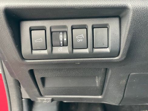 Used 2021 Subaru Outback Premium AWD/4WD image 19