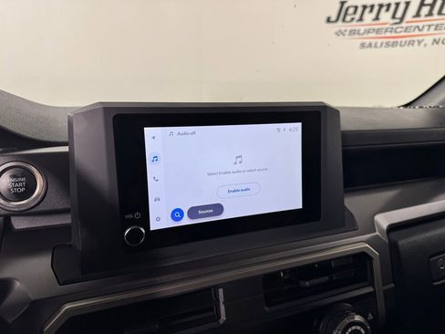 Used 2025 Toyota 4Runner SR5 image 14