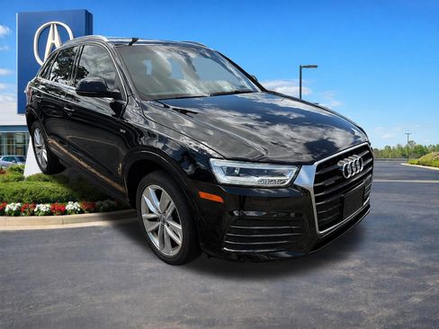 Used 2018 Audi Q3 2.0T Premium Plus w/ Premium Plus Package AWD/4WD image 7