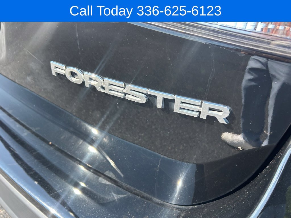 Used 2023 Subaru Forester Premium AWD/4WD image 11