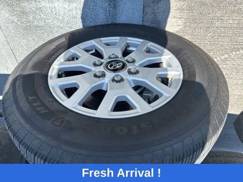 Used 2024 Toyota Tacoma SR5 RWD image 20