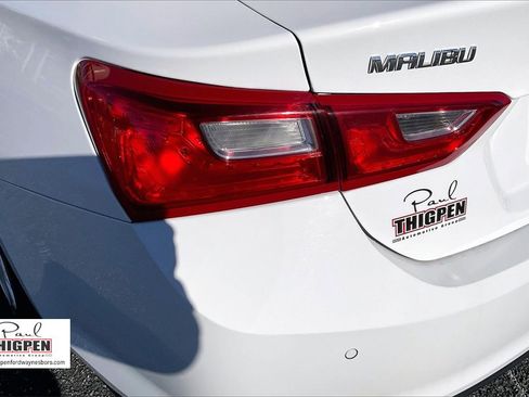 Used 2024 Chevrolet Malibu LT image 29
