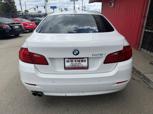 Used 2016 BMW 528i Sedan RWD image 6