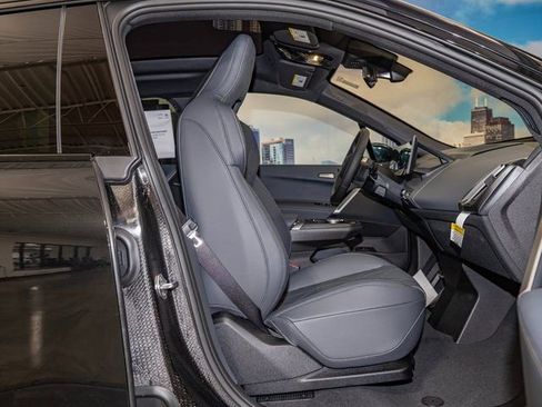 New 2026 BMW iX xDrive60 image 19