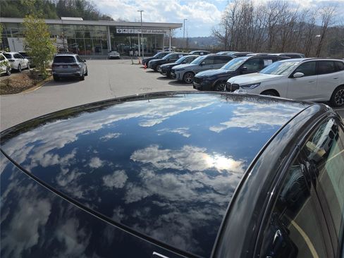 New 2026 BMW 760i xDrive w/ Executive Package image 12