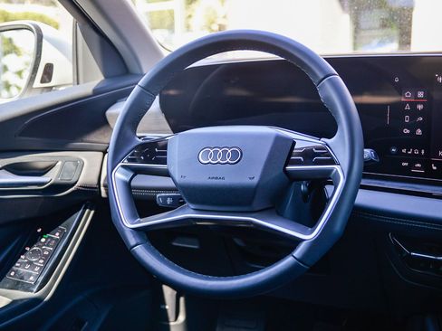 Certified 2025 Audi Q6 e-tron Premium w/ Convenience Package image 17