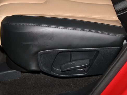 Used 2023 Hyundai Santa Fe Calligraphy image 19