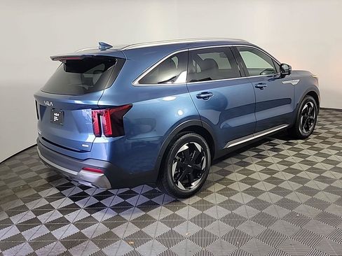 Used 2025 Kia Sorento SX Prestige AWD/4WD image 4