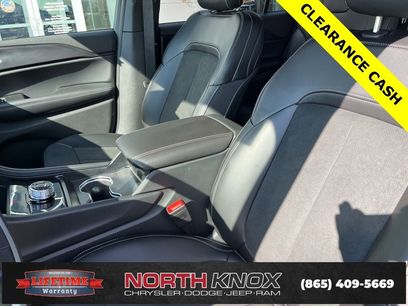 New 2025 Jeep Grand Cherokee L Altitude