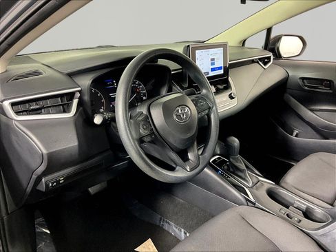 Used 2024 Toyota Corolla LE FWD image 17