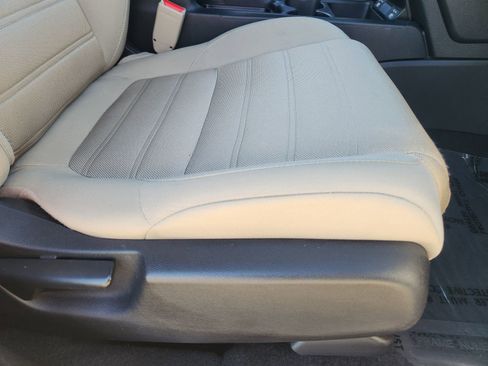 Used 2022 Honda CR-V EX image 28