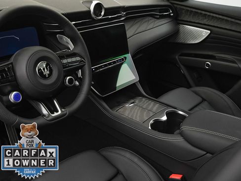 Used 2025 Maserati Grecale Modena AWD/4WD image 34