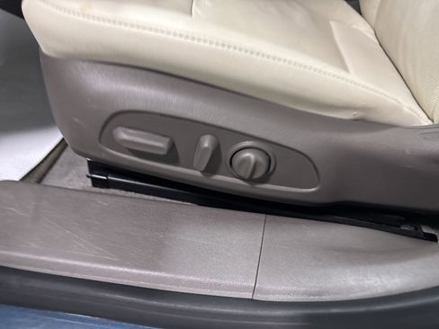 Used 2024 Chevrolet Malibu LT image 20