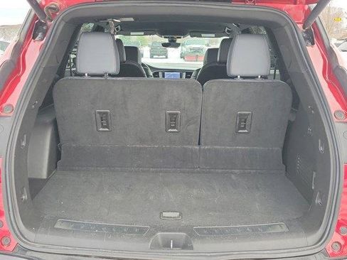 Used 2024 Buick Enclave Premium image 7
