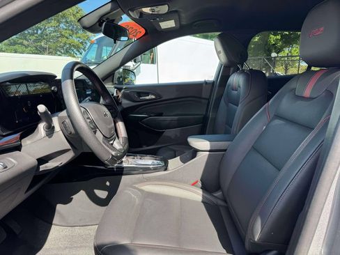 Used 2026 Chevrolet Trax RS w/ Driver Confidence Package FWD image 15