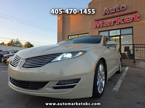 Used 2016 Lincoln MKZ Hybrid image 1
