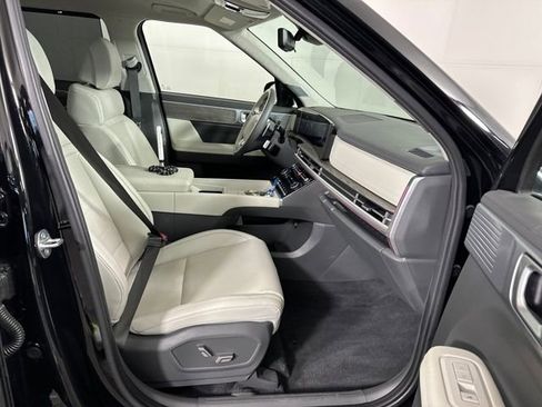 Used 2024 Hyundai Santa Fe Calligraphy image 28