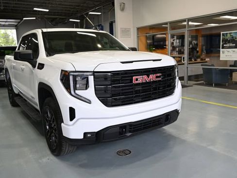 New 2026 GMC Sierra 1500 Elevation AWD/4WD image 3
