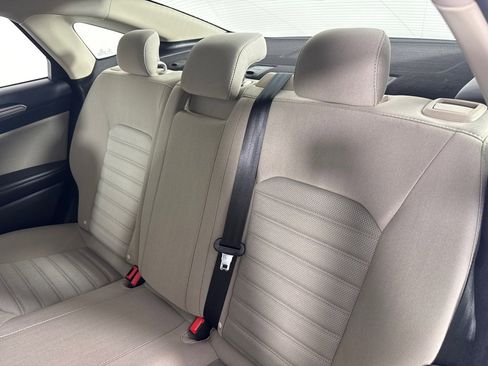 Used 2018 Ford Fusion S image 18