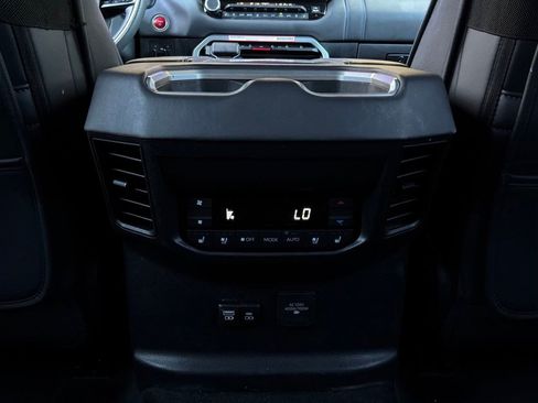 Used 2024 Toyota Sequoia Platinum w/ TRD Off-Road Package AWD/4WD image 18