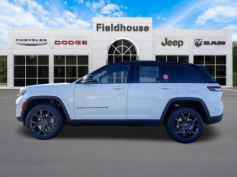 New 2025 Jeep Grand Cherokee Limited AWD/4WD image 10