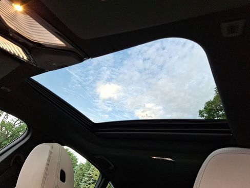 Certified 2023 BMW i4 eDrive40 w/ Premium Package RWD image 12