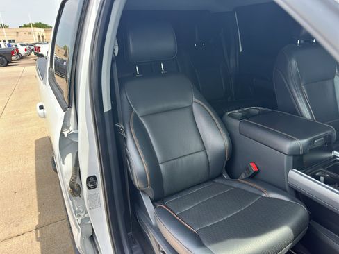 Used 2025 Ford F250 Lariat AWD/4WD image 33