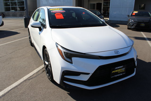 Certified 2024 Toyota Corolla SE w/ SE Package FWD image 2