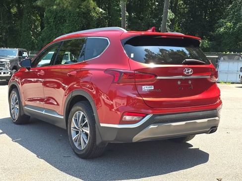 Used 2019 Hyundai Santa Fe SEL FWD image 3