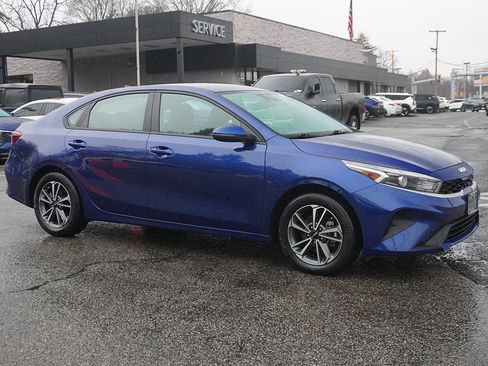 Used 2023 Kia Forte LXS w/ LXS Technology Package image 45