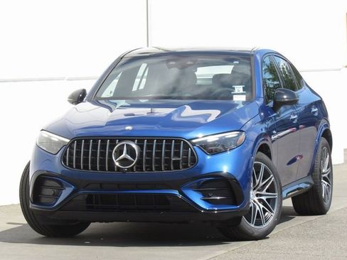 New 2025 Mercedes-Benz GLC 43 AMG 4MATIC Coupe image 1