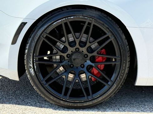 Used 2016 Chevrolet Camaro SS RWD image 25