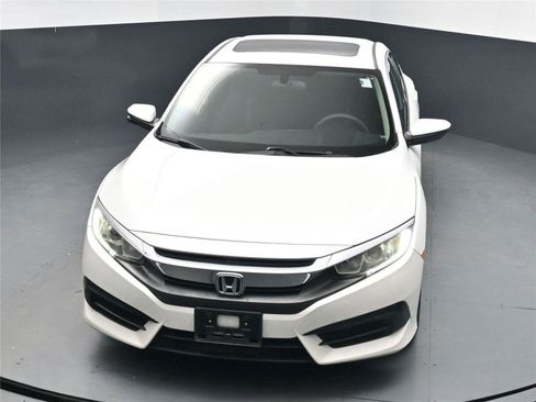 Used 2016 Honda Civic EX image 17