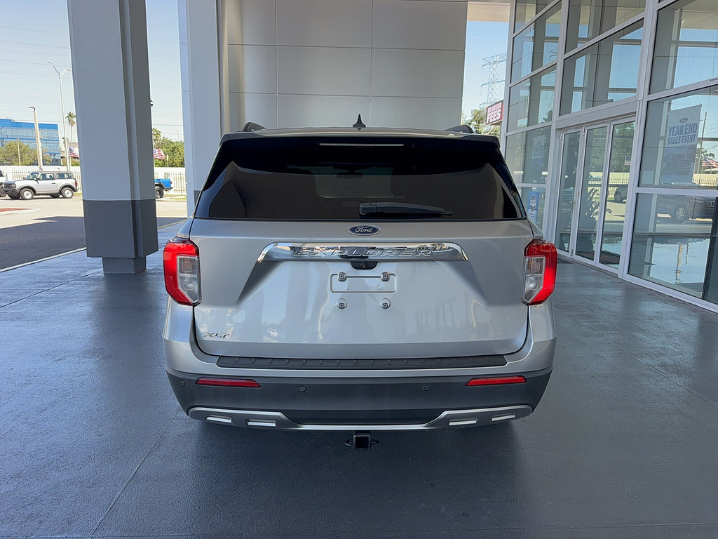 Certified 2023 Ford Explorer XLT w/ Equipment Group 202A RWD image 6