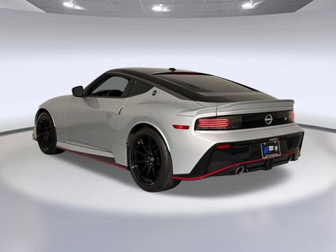 Used 2024 Nissan Z NISMO w/ Floor Mat Package RWD image 3