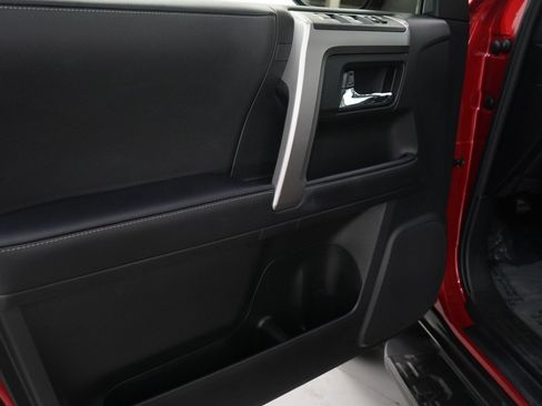 Used 2024 Toyota 4Runner SR5 Premium image 26