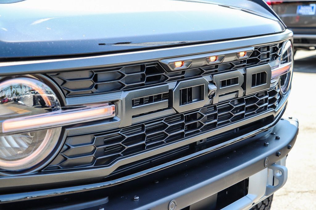 New 2026 Ford Bronco Raptor AWD/4WD image 6