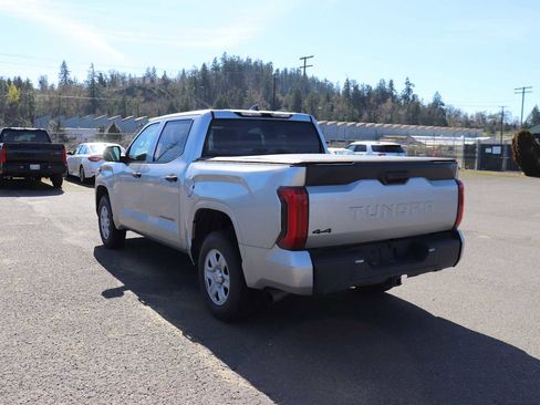 Used 2023 Toyota Tundra SR w/ SR Tow Package image 7