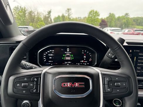 Used 2026 GMC Sierra 1500 SLT AWD/4WD image 24