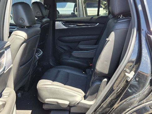 Used 2024 Cadillac XT6 Premium Luxury w/ LPO, Floor Liner Package AWD/4WD image 8