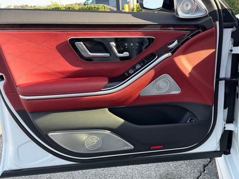 New 2026 Mercedes-Benz S 63 AMG S image 17