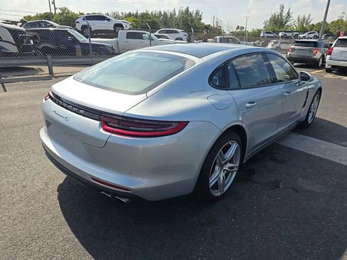 Used 2018 Porsche Panamera 4S Executive w/ Carbon Fiber Interior Package AWD/4WD image 10