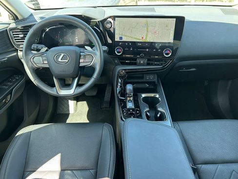 Used 2025 Lexus NX 350h AWD w/ Luxury Package image 16