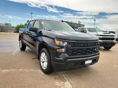New 2026 Chevrolet Silverado 1500 Custom RWD image 2