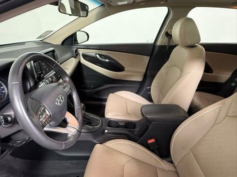 Used 2020 Hyundai Elantra GT w/ Style Package 02 FWD image 29