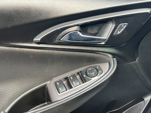 Used 2012 Toyota Sienna LE image 12