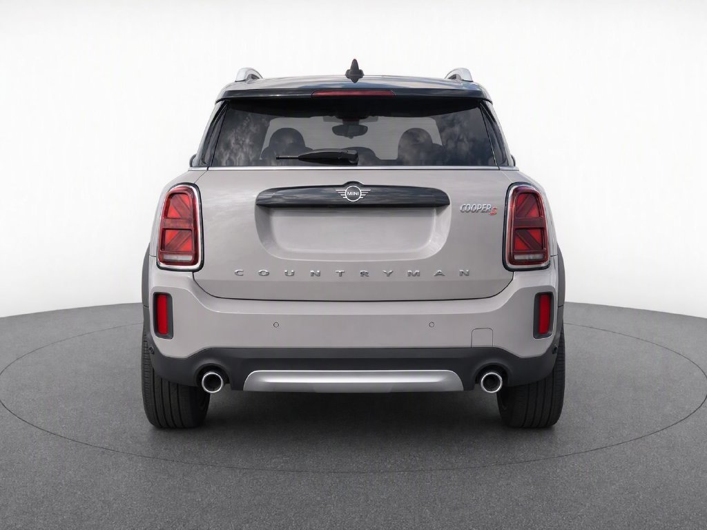 Used 2024 MINI Cooper Countryman S w/ Premium Package FWD image 5