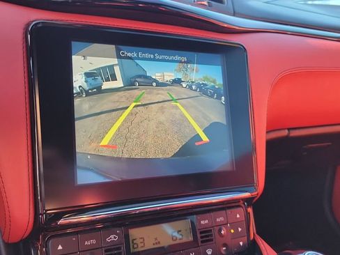 Used 2018 Maserati GranTurismo MC image 17