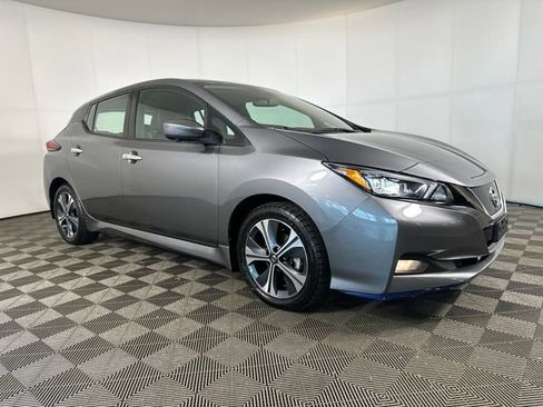 Used 2022 Nissan Leaf SL Plus image 2