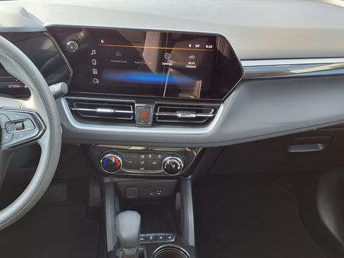 Used 2025 Chevrolet TrailBlazer LT FWD image 26